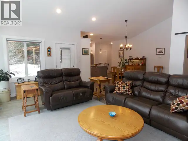 3791 ALLPRESS ROAD Williams Lake, British Columbia in Houses for Sale in Williams Lake - Image 14