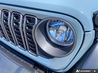 This Jeep Wrangler has a dependable ERC 3.6L Pentastar(TM) VVT V6 engine w/ESS engine powering this... (image 8)