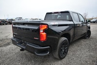 BLOWOUT SPECIAL – SAVE BIG! 2023 Chevrolet Silverado 1500 RST 4x4 – Turbo Power Meets Premium Comfor... (image 3)