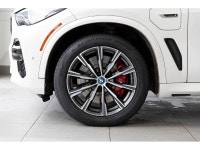 2022 BMW X5 xDrive45e 3.0L I6 AWD 8-Speed Automatic Sport EXTERIOR - MINERAL WHITE METALLIC INTERIOR... (image 6)