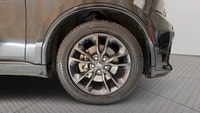 If you are looking for a three-row muscle SUV that combines bold Dodge styling, legendary V8 towing... (image 7)