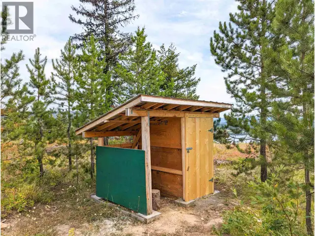 7872 BROWN ROAD Bridge Lake, British Columbia in Houses for Sale in 100 Mile House - Image 30