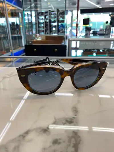 Ray-Ban RB2286 Doreen Sunglasses Polarized, View more