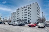 Located in Ottawa's beautiful south end, Windsor Park Village is a community ripe with green space a... (image 2)