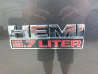 RAM 1500 CLASSIC SLT 2021 V8 5.7 LITRES HEMI BOITE 5'7" CREW-CAB 4X4 TOUT ÉQUIPÉ / ÉCRAN TACTILE / C... (image 5)