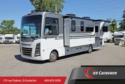 vente en cours - sale pending Le Thor Resonate 29G + entreé laveuse/secheuse + lit king est un campi...