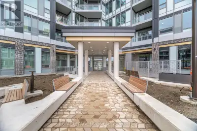 Discover Unmatched Luxury in Glen Abbey! Step into this exquisite 1+1 bedroom, 2-bath condo, perfect...
