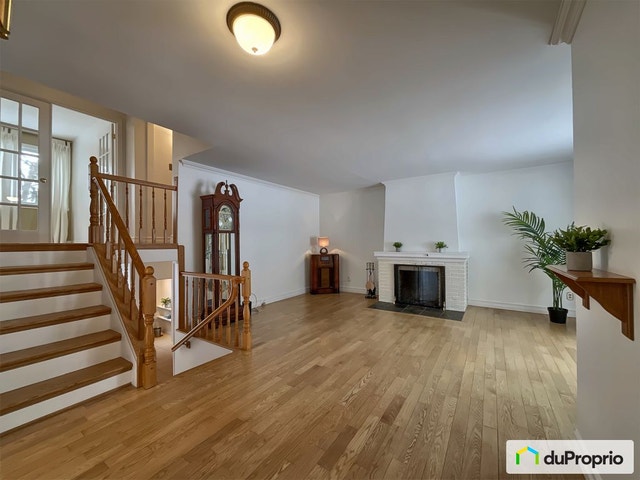 $749,900 - Split Level for sale in Lorraine — photo 3