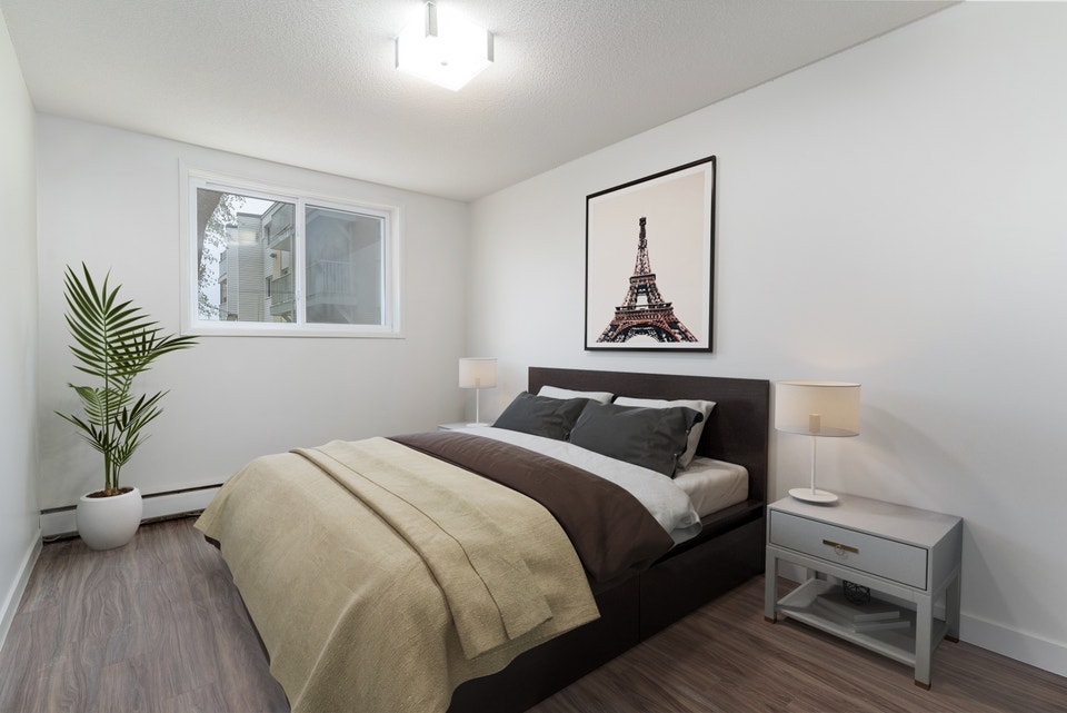 Victorian Arms - 3 Bedroom Apartment for Rent 4
