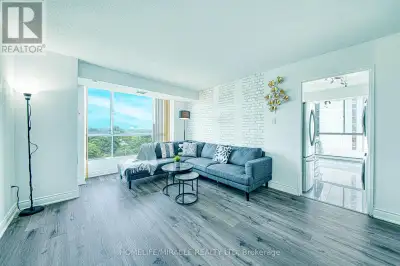 Bright & Specious 2 Bed + Den & 2 full Washrooms With open Concept Living/Dinning. Large Master Bedr...