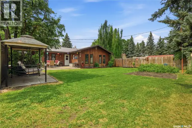 4 Pine STREET Katepwa Beach, Saskatchewan in Houses for Sale in Regina - Image 26