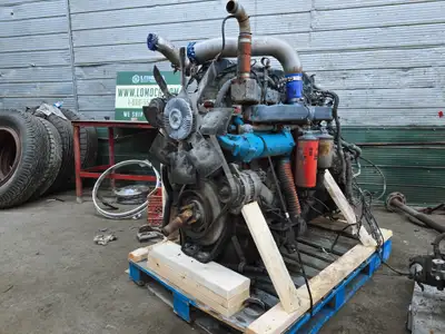 Mack E7 400HP Engine For Sale - Family#: YMKXH11.9H56 - Serial#: 9Y0913 - Complete with all the acce...