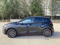 Only 13,150 Miles! Dealer Certified Pre-Owned. This Hyundai Kona N boasts a Intercooled Turbo Premiu... (image 9)