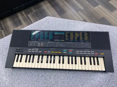 Yamaha PSS-480 Keyboard, View more