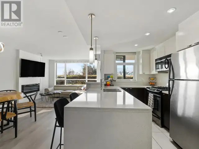 308 160 W 3RD STREET North Vancouver, British Columbia62864381577729123
