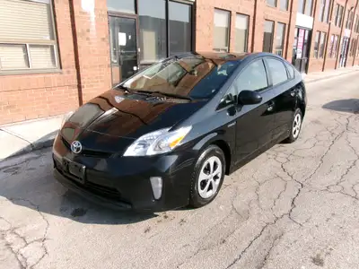 2013 TOYOTA PRIUS SEDAN! (416)-675-6061 - NEW ARRIVAL! LOCAL ONTARIO CLEAN TITLE VEHICLE! VERY WELL...