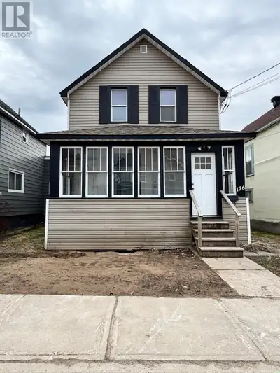 2 Bedroom Main Floor Unit – In-Unit Laundry – $1,650/month + Utilities Now available in Sault Ste. M...