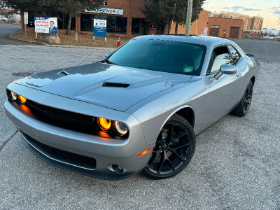 2018 dodge challenger *CERTIFIED* *SUNROOF* *LOW KMS*