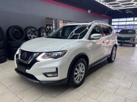 Experience the perfect combination of performance and style with this 2018 Nissan Rogue AWD SV in a... (image 3)