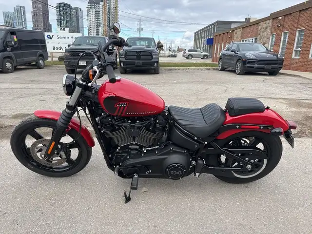 2023 Harley-Davidson Street Bob ~ STREET BOB ~ 114CI ~ BASSANI 2 in Street, Cruisers & Choppers in City of Toronto - Image 3