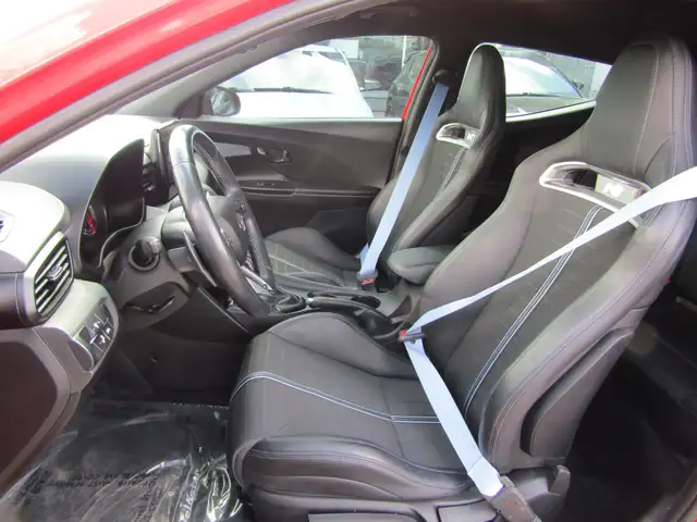2022 Hyundai Veloster N N POWER 2.0L Turbo / Tech / Carplay / Na in Cars & Trucks in Calgary - Image 20