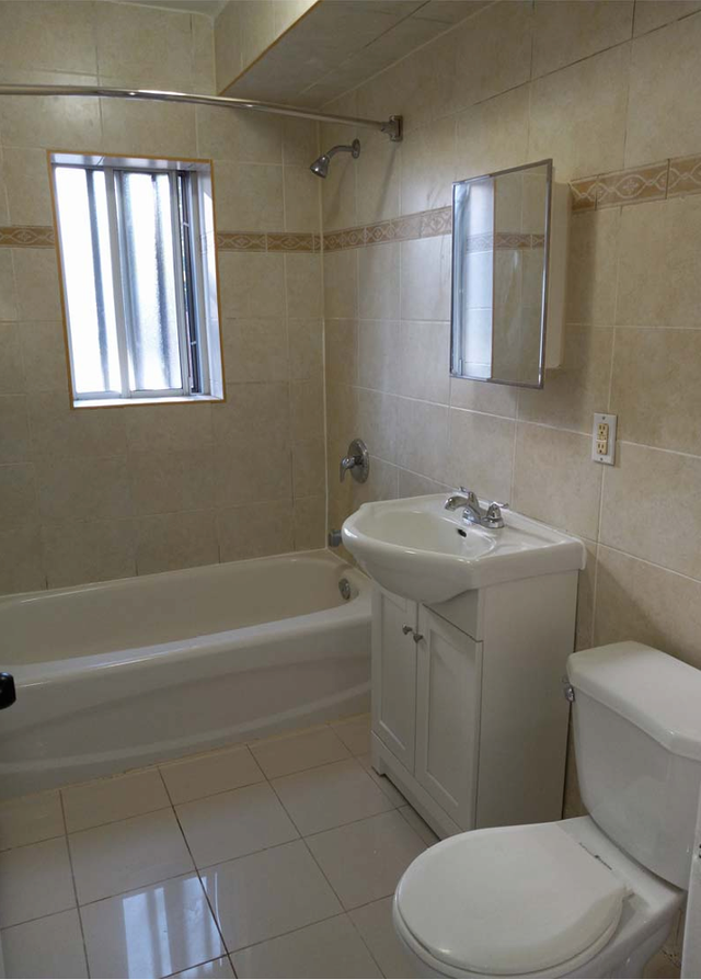 PROMO 1 BR Apartment at Wentworth St. South w/ 1 MONTH FREE RENT | Long ...