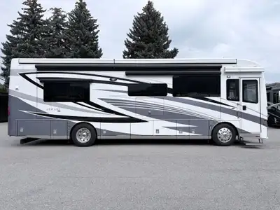 2023 Newmar New Aire 3543 | Class A Diesel Motorhome | Stock #15060Q | CONSIGNMENT Experience luxury...