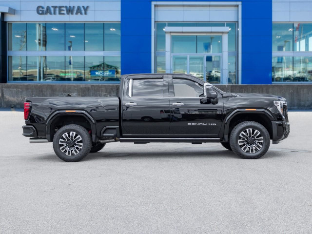 2025 GMC Sierra 2500HD Denali Ultimate in Cars & Trucks in Mississauga / Peel Region - Image 4