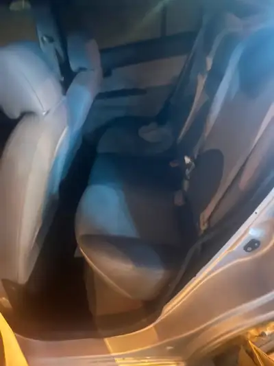 2010 Car, No engine light, Tinted windows, winter tire