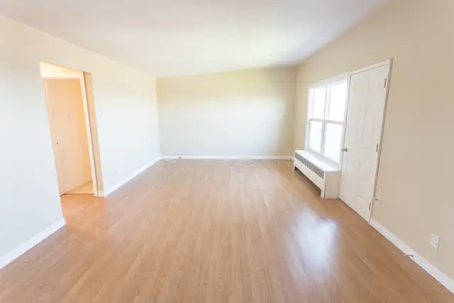 2 Bedroom 1 Bath in Elliot Lake - HEAT INC starting at $1195 in Long Term Rentals in Sault Ste. Marie - Image 7