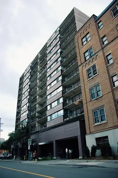 Suite Amenities Air conditioner Fridge Stove Balconies Hardwood floors Individual thermostats Cable...