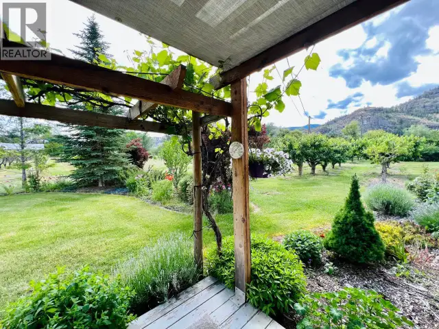 7231 ISLAND Road Oliver, British Columbia in Houses for Sale in Penticton - Image 36
