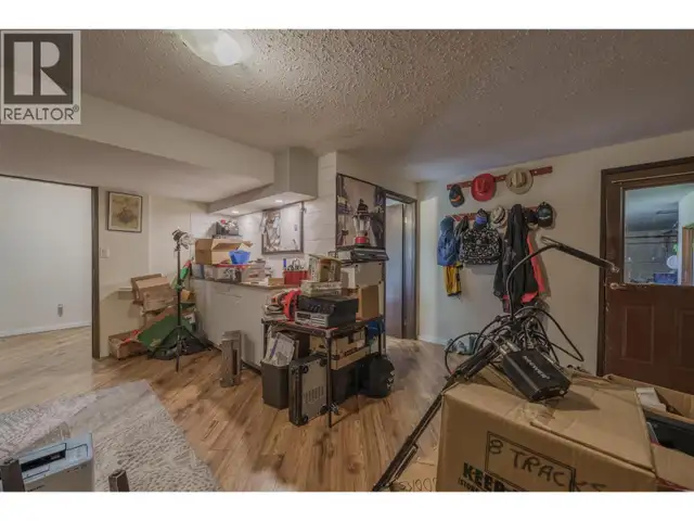 720 CARIBOO TRAIL 100 Mile House, British Columbia in Houses for Sale in 100 Mile House - Image 23