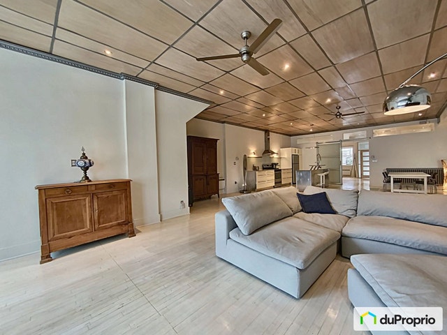 $649,000 - Condominium in Mercier / Hochelaga / Maisonneuve — photo 1