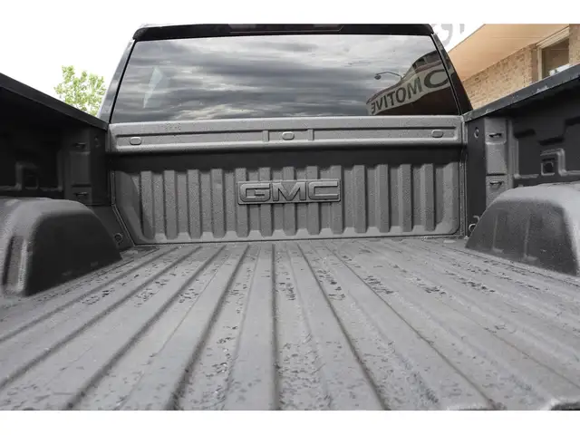 2022 GMC Sierra 1500 ELEVATION PREMIUM 3.0L DURAMAX 4X4, LOADED/ in Cars & Trucks in Winnipeg - Image 44