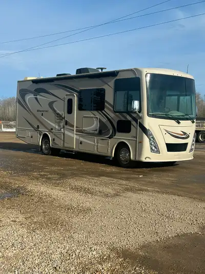 Selling our 2018 Thor Windsport 27b Class A If you are reading this ad, its still available Absolute...