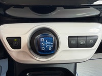 FRANCHISE TOYOTA DEALERSHIP TRADE WITH ONLY 136,000 KMS! PLUG-IN HYBRID WITH NAVIGATION! AMAZING FUE... (image 9)