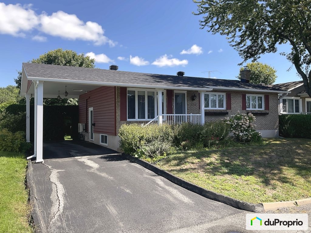 $395,000 - Bungalow for sale in Drummondville (Drummondville) — photo 1