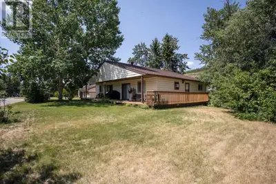 Rare find! A cabin with a duplex floorplan ready for your family's lake side adventures. A cabin at...