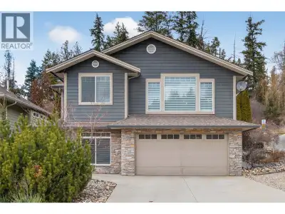 Located in Willow Cove, this 4 bedroom + den, 3 bathroom home offers comfort, space, and a layout de...