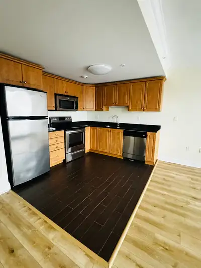 Executive Downtown Luxury 2-Bedroom | The James Unit 707 $2,495/Month Available September 1st, 2026...