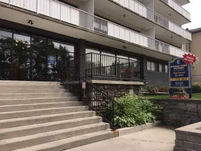 September 1st - 1 BEDROOM - $1599 + Hydro  (1801 Frobisher Lane)