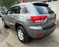 **CARS TRUCKS SUV 4X4 VAN AWD EDMONTON FINANCING AVAILABLE EASY FINANCING ** 2012 JEEP GRAND CHEROKE... (image 5)