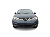 Le Murano S est équipé d’un moteur V6 de 3,5 L développant environ 260 chevaux et 240 lb-pi de coupl... (image 3)