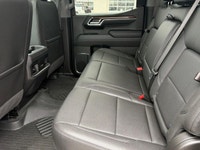 LT Trailboss, 6.2L, Leather Pkg, P/Sunroof, Convenience Pkg II, Side Steps, Hard Tri-Fold Cover, Upg... (image 8)