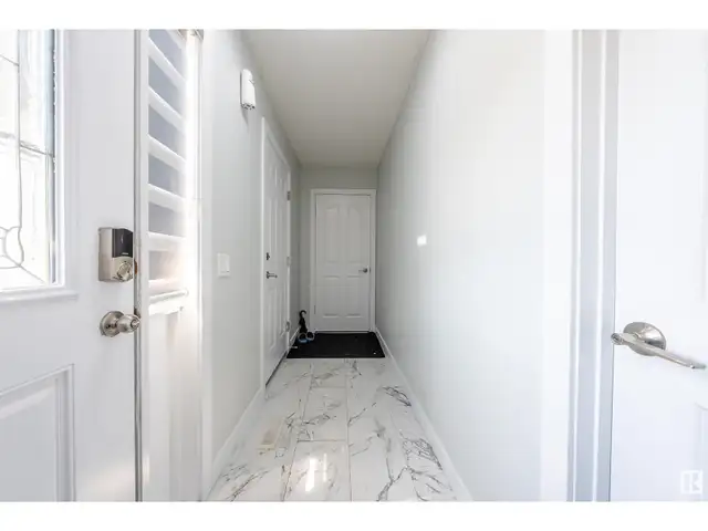 3312 27 AVE NW Edmonton, Alberta62864393616641124