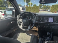 Only 33,397 Miles! This Toyota Tacoma boasts a Regular Unleaded V-6 3.5 L/211 engine powering this A... (image 8)