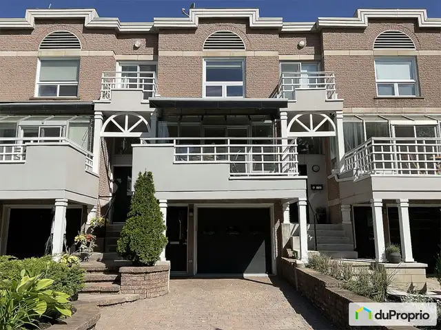 $944,000 - Townhouse for sale in Montcalm in Houses for Sale in Québec City - Image 2