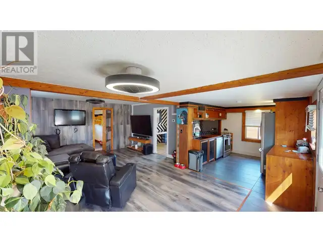 11004 101 AVENUE Fort St. John, British Columbia in Houses for Sale in Fort St. John - Image 7