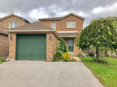 3+1 Bedroom House in Barrie + Finished Basement